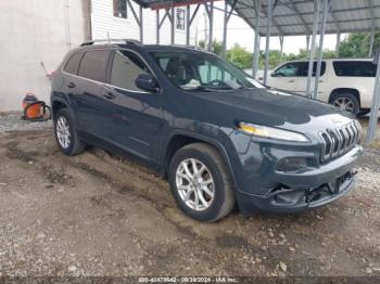  Salvage Jeep Cherokee