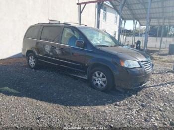  Salvage Chrysler Town & Country