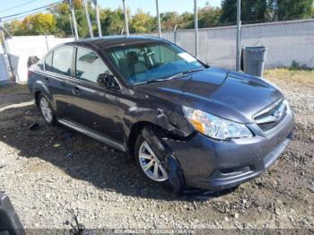  Salvage Subaru Legacy