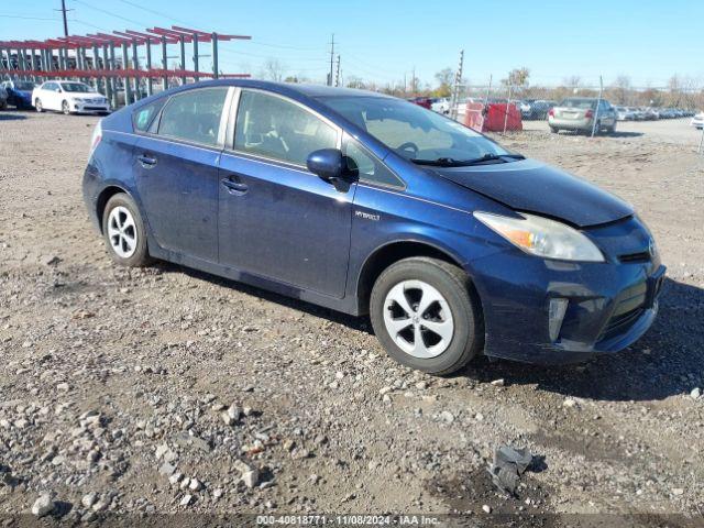  Salvage Toyota Prius