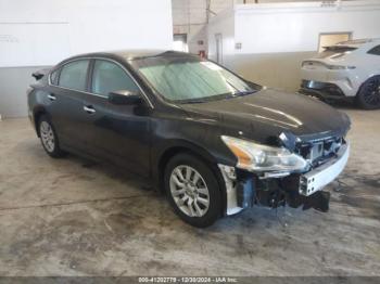  Salvage Nissan Altima