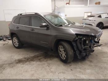  Salvage Jeep Cherokee