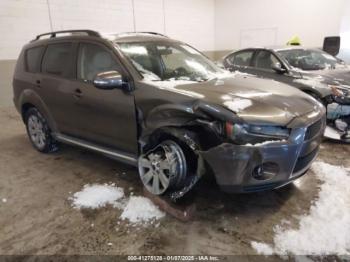  Salvage Mitsubishi Outlander