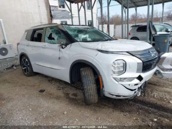  Salvage Mitsubishi Outlander