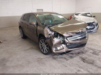  Salvage Toyota Venza