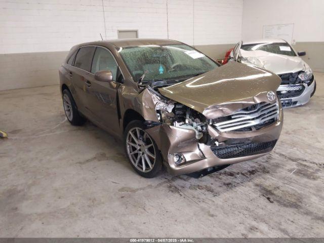  Salvage Toyota Venza