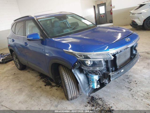  Salvage Kia Seltos