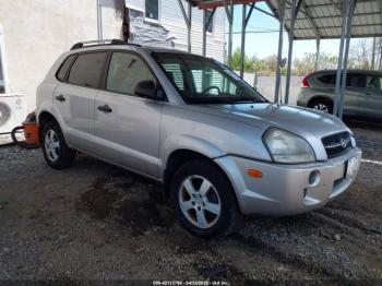  Salvage Hyundai TUCSON