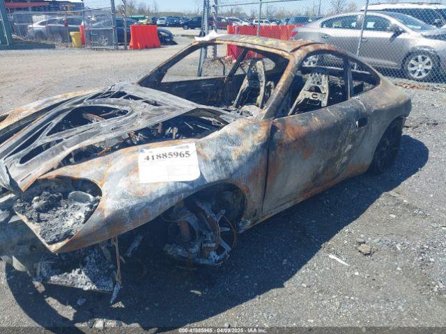  Salvage Porsche 911