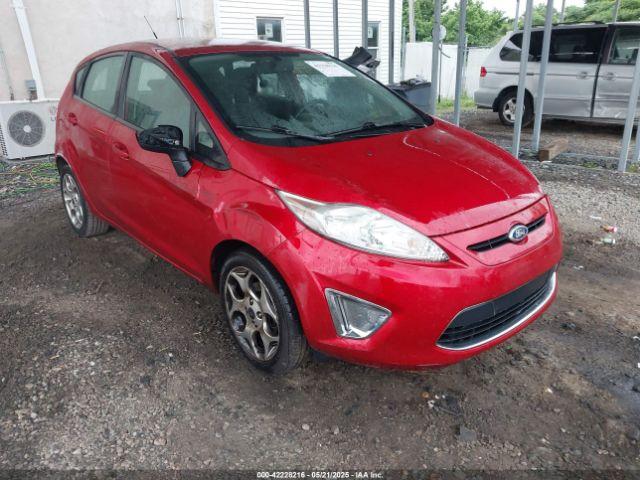  Salvage Ford Fiesta