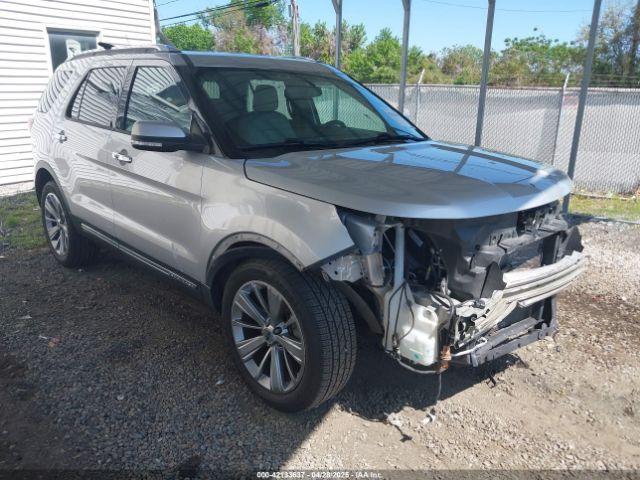  Salvage Ford Explorer