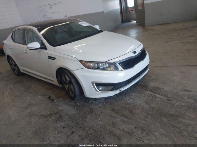  Salvage Kia Optima