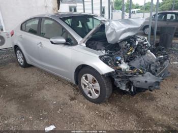  Salvage Kia Forte
