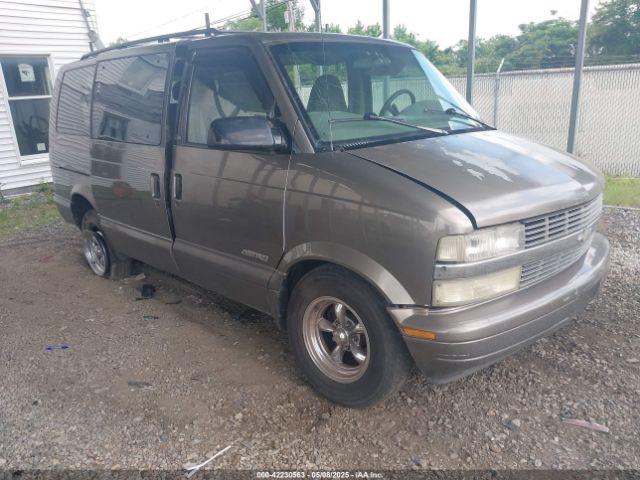  Salvage Chevrolet Astro