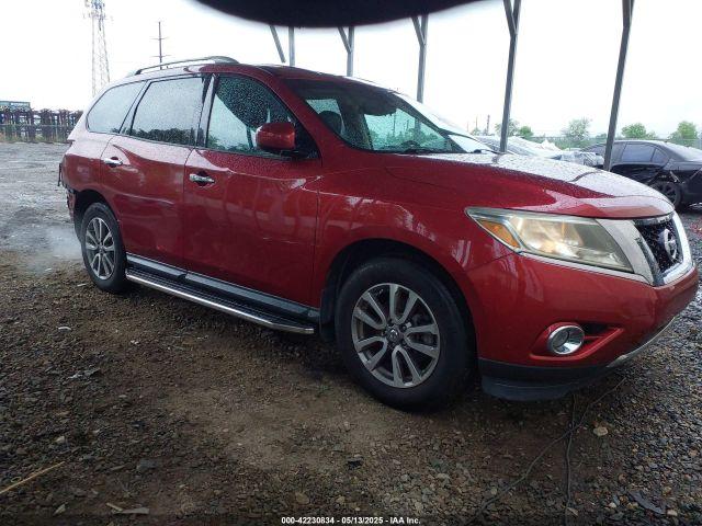  Salvage Nissan Pathfinder