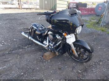  Salvage Harley-Davidson Flhx