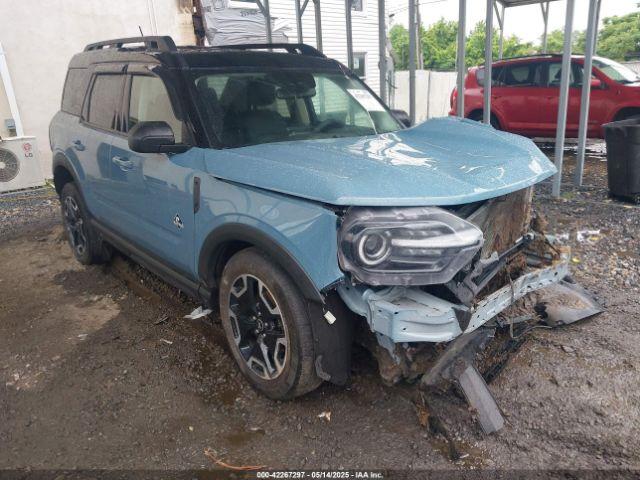  Salvage Ford Bronco