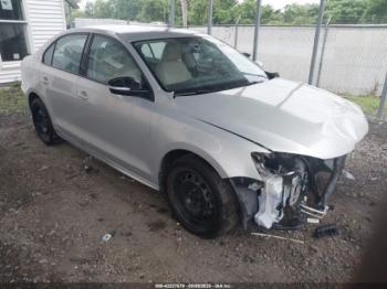  Salvage Volkswagen Jetta
