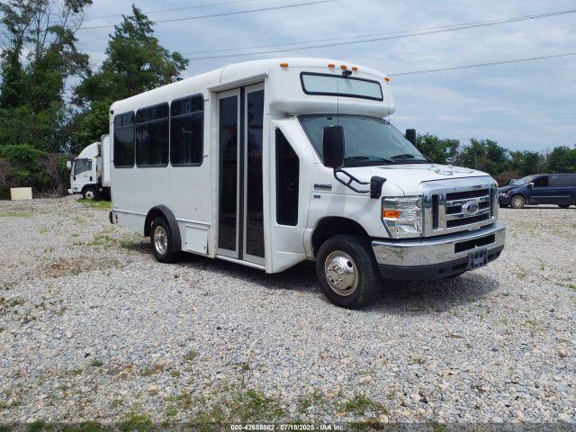  Salvage Ford E-350