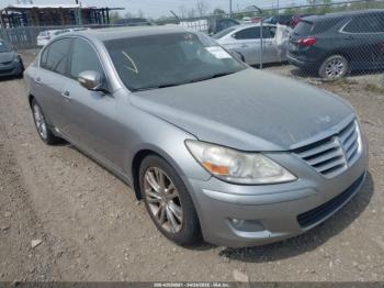  Salvage Hyundai Genesis
