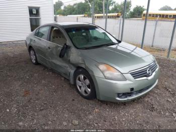  Salvage Nissan Altima
