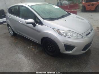  Salvage Ford Fiesta