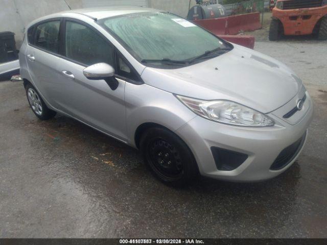  Salvage Ford Fiesta