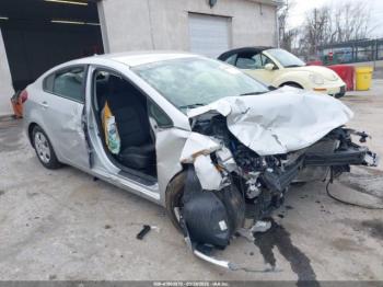  Salvage Kia Forte