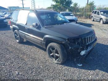  Salvage Jeep Grand Cherokee