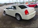 Chrysler 300 Touring Image 6