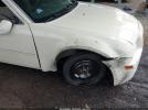 Chrysler 300 Touring Image 8