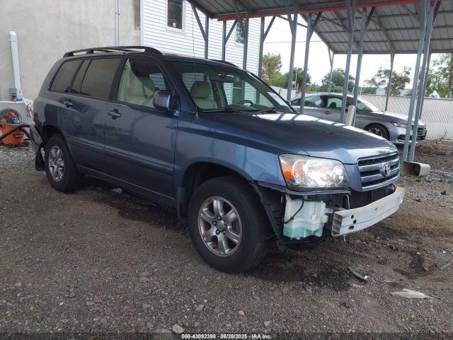  Salvage Toyota Highlander