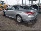 Toyota Camry Le Image 2