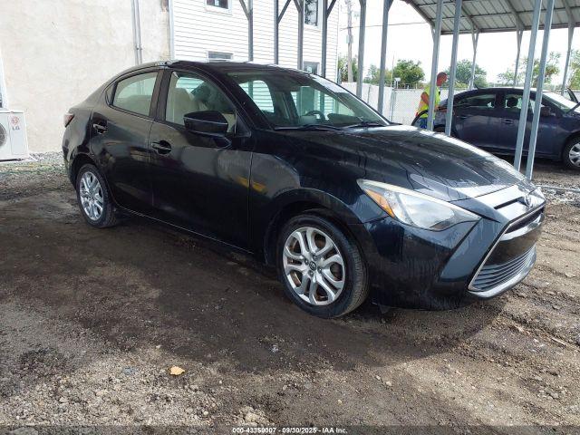  Salvage Toyota Yaris