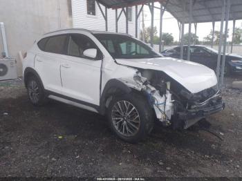  Salvage Hyundai TUCSON