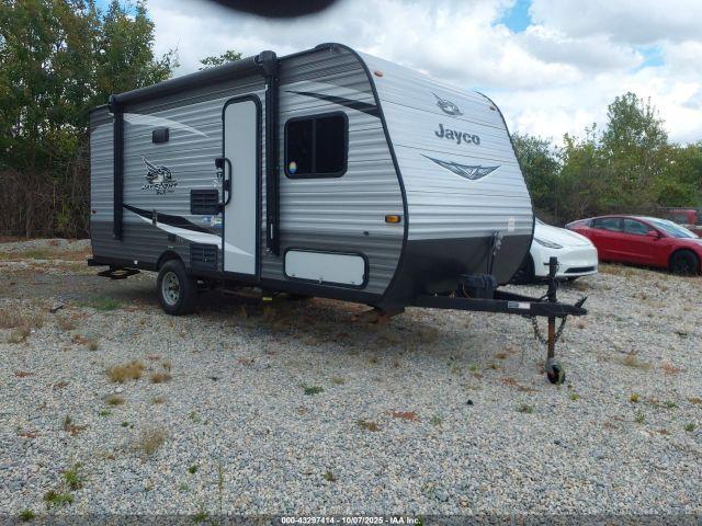  Salvage Jayco Jayflight