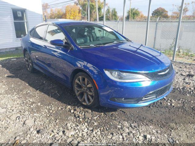  Salvage Chrysler 200