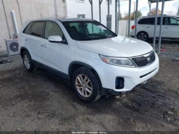  Salvage Kia Sorento