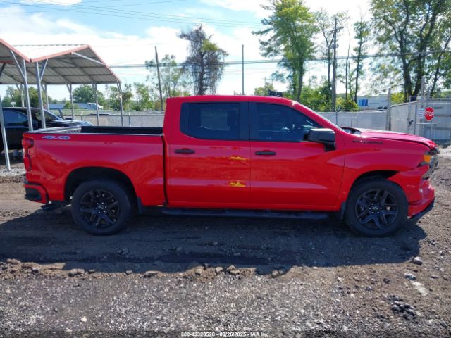 Chevrolet Silverado 1500 4wd  Short Bed Custom Image 8