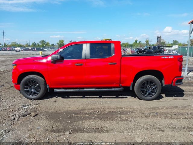 Chevrolet Silverado 1500 4wd  Short Bed Custom Image 4