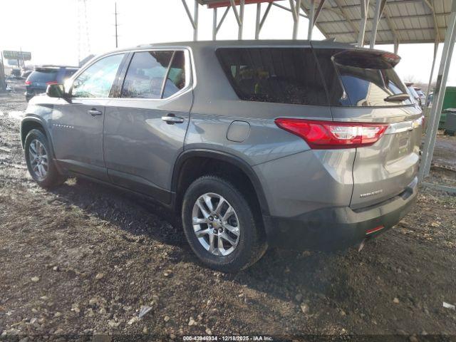 Chevrolet Traverse Fwd Ls Image 4