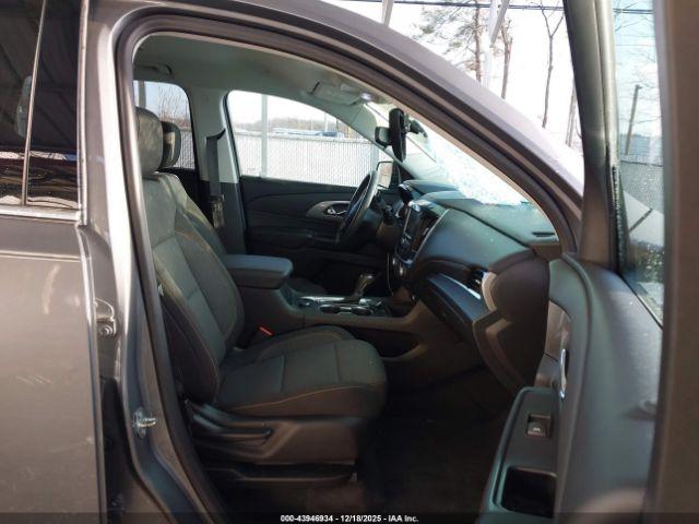 Chevrolet Traverse Fwd Ls Image 3