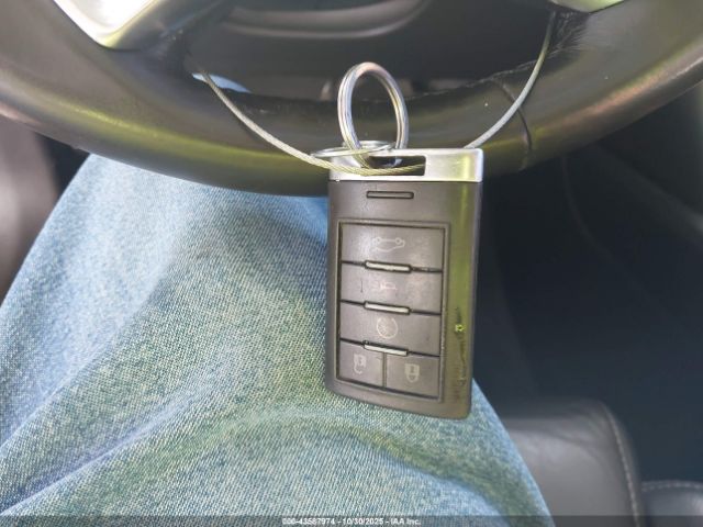 Cadillac XTS Standard Image 9