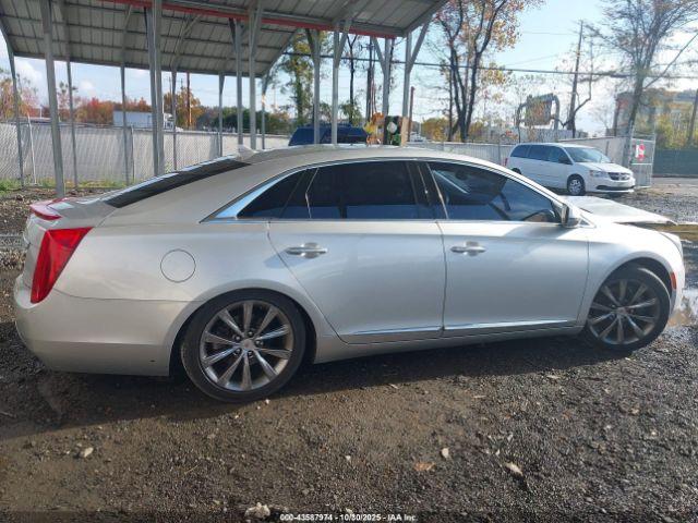 Cadillac XTS Standard Image 13