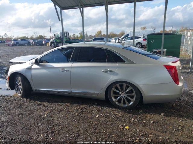 Cadillac XTS Standard Image 16