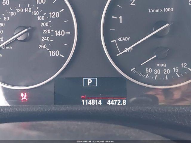 BMW 3 Series Xdrive Image 13