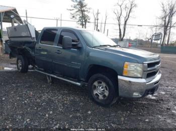  Salvage Chevrolet Silverado 2500