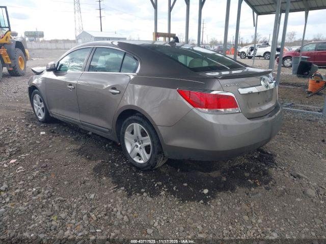 Buick LaCrosse Cx Image 8