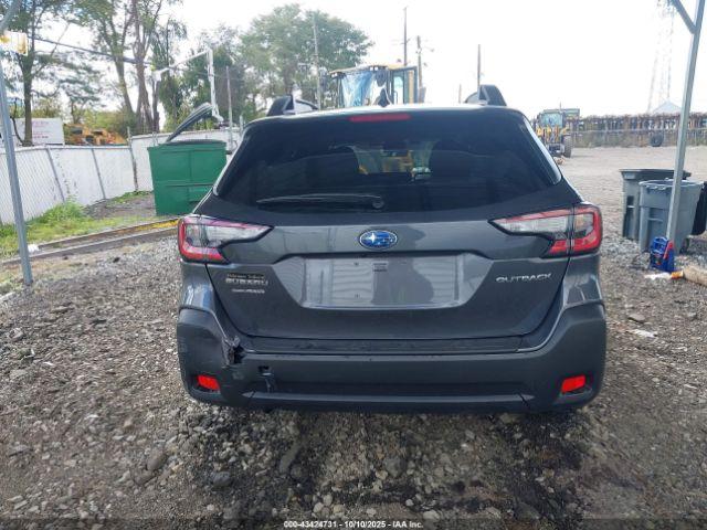 Subaru Outback Premium Image 8