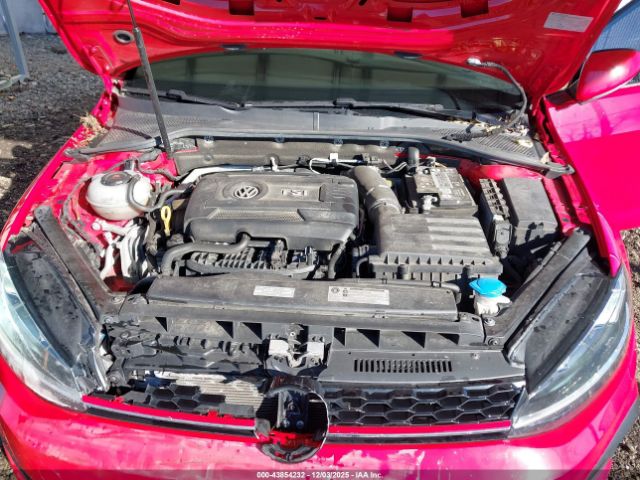 Volkswagen Golf Image 16